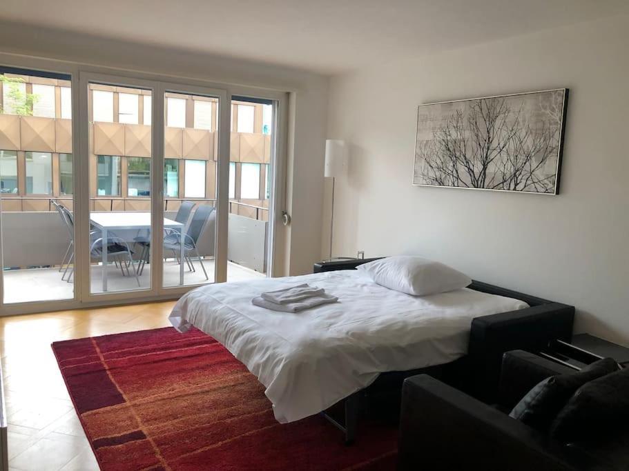 Bright 1 Bedroom Flat In The City Centre Zürich Eksteriør bilde